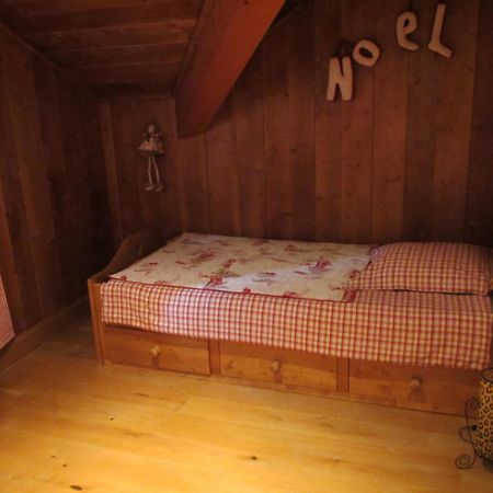 Alpen Roc Hotel Morzine Værelse billede
