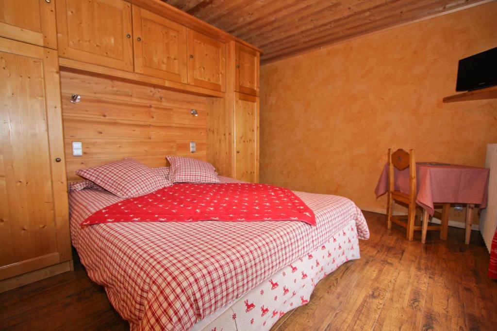Alpen Roc Hotel Morzine Værelse billede